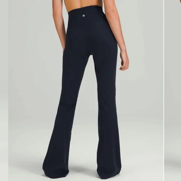 Lululemon Groove Pant Super-High-Rise Flare True Navy - Picture 2 of 4